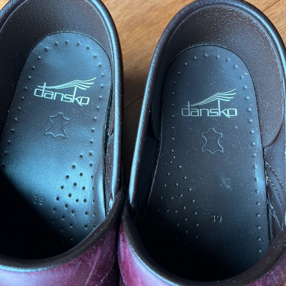 EUC leather Danskos - Picture 2 of 4